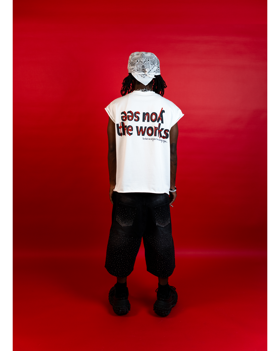 HOLLYWOOD DREAMS CUT-OFF TEE